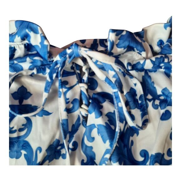 SHEIN Blue and White Floral Kids Dress - Picture 4 of 5